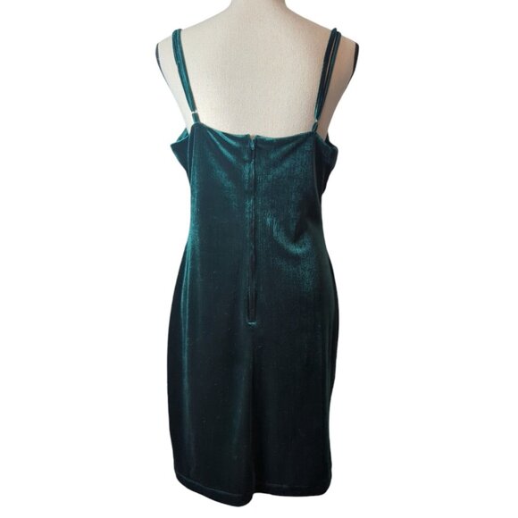 GB Womens Emerald Green Crush Velvet Dress XL Fairy Holiday Gothic Elegance Glam - Picture 2 of 13